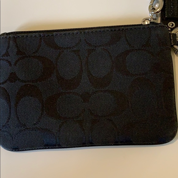 Coach small wristlet - Picture 4 of 8